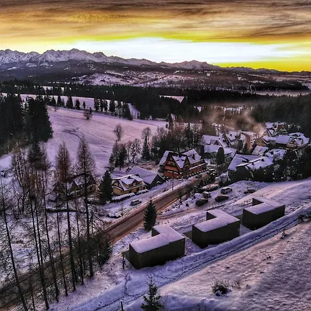 Chalet Hills *